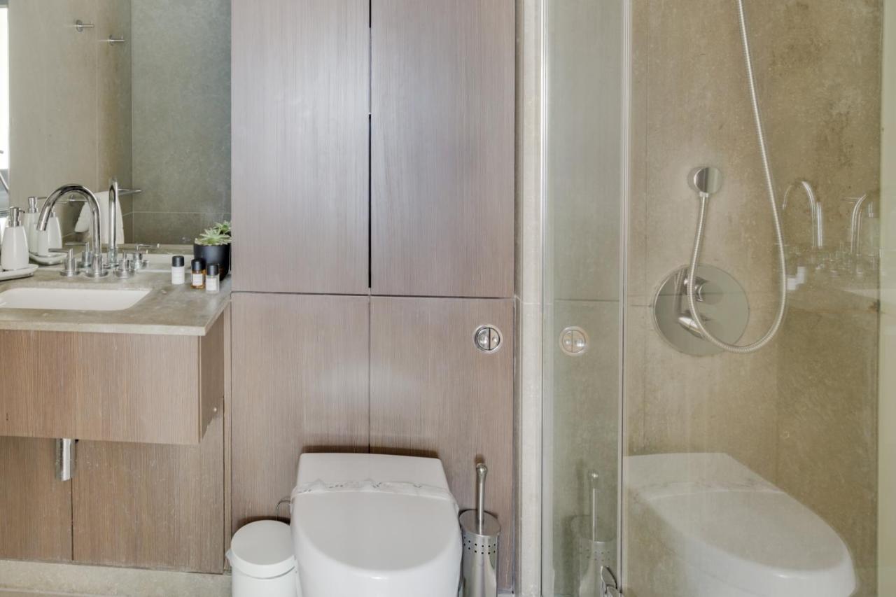 Apartmán St. George Wharf By Thesqua.Re Londýn Exteriér fotografie